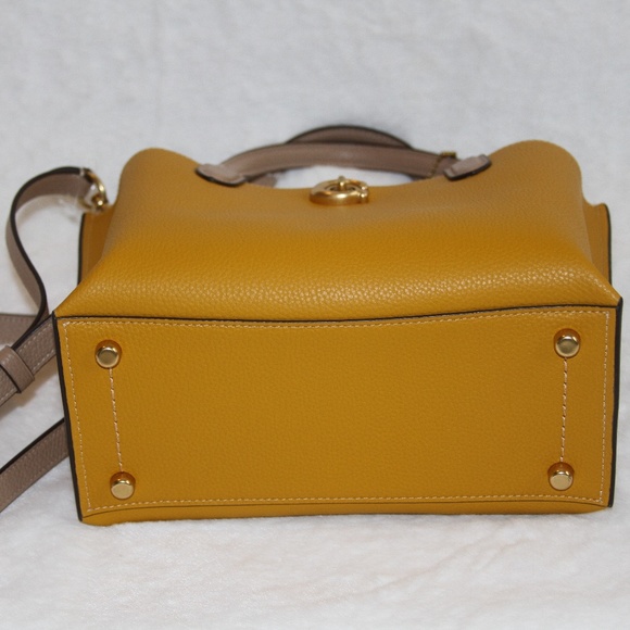 NWT Coach Willow Leather Tote 24 In Colorblock - Picture 4 of 5